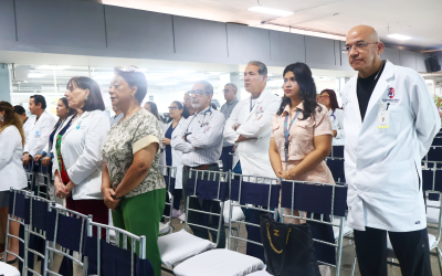 FenixSalud honra la labor médica